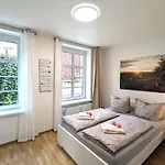 Apartment Urlaubsmagie - Himmelblau - Balkon, Gemeinschaftsgarten, Sauna Und Saisonaler Pool *