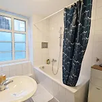 Apartment Urlaubsmagie - Himmelblau - Balkon, Gemeinschaftsgarten, Sauna Und Saisonaler Pool *