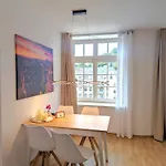 Apartment Urlaubsmagie - Himmelblau - Balkon, Gemeinschaftsgarten, Sauna Und Saisonaler Pool