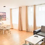 Urlaubsmagie - Himmelblau - Balkon, Gemeinschaftsgarten, Sauna Und Saisonaler Pool Lägenhet