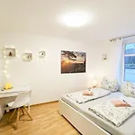Urlaubsmagie - Himmelblau - Balkon, Gemeinschaftsgarten, Sauna Und Saisonaler Pool Lägenhet *