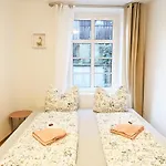 Urlaubsmagie - Himmelblau - Balkon, Gemeinschaftsgarten, Sauna Und Saisonaler Pool