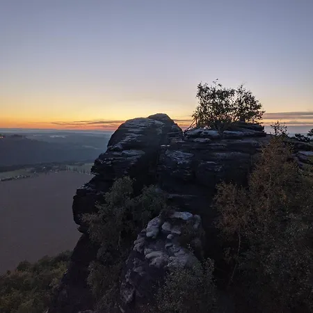 Hw2b - Urlaubsmagie - Wohlfühlwohnung Mit Balkon, Pool, Sauna&terrasse * Sebnitz