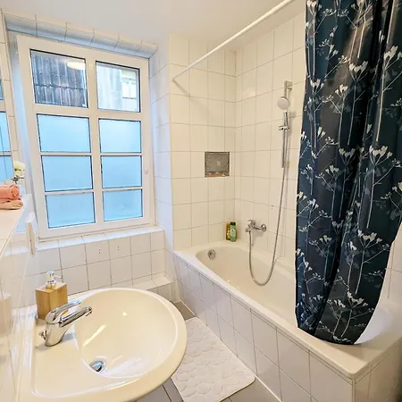 Hw2b - Urlaubsmagie - Wohlfuehlwohnung Mit Balkon, Pool, Sauna & Terrasse Apartment *