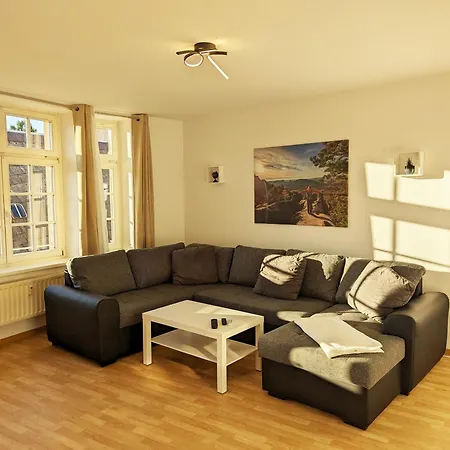 Hw2b - Urlaubsmagie - Wohlfühlwohnung Mit Balkon, Pool, Sauna&terrasse Sebnitz