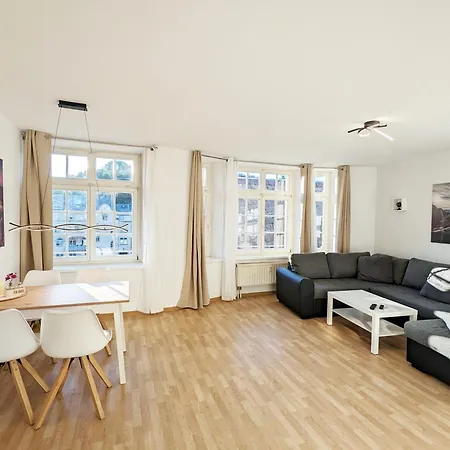 Hw2b - Urlaubsmagie - Wohlfühlwohnung Mit Balkon, Pool, Sauna&terrasse Sebnitz