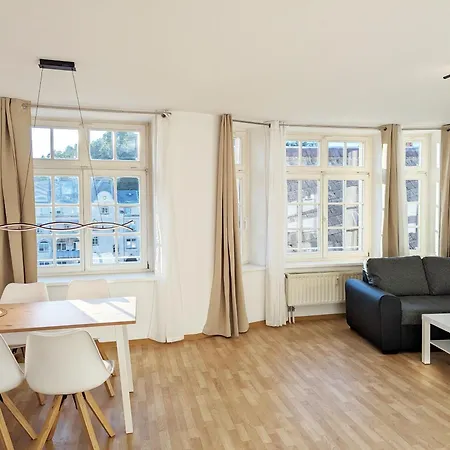 Hw2b - Urlaubsmagie - Wohlfuehlwohnung Mit Balkon, Pool, Sauna & Terrasse * Sebnitz