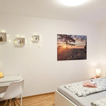 Appartamento Urlaubsmagie - Himmelblau - Balkon, Gemeinschaftsgarten, Sauna Und Saisonaler Pool Sebnitz