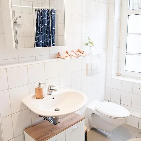 Апартаменты Urlaubsmagie - Himmelblau - Balkon, Gemeinschaftsgarten, Sauna Und Saisonaler Pool