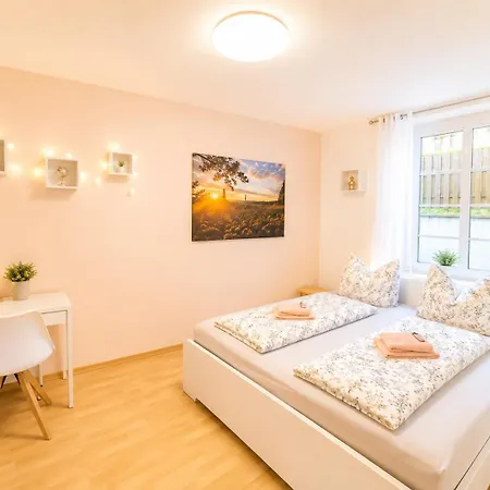 Apartment Hw2b - Urlaubsmagie - Wohlfühlwohnung Mit Balkon, Pool, Sauna&terrasse Sebnitz
