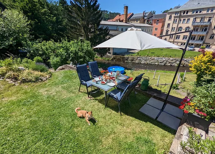 Appartement Hw2b - Urlaubsmagie - Wohlfuehlwohnung Mit Balkon, Pool, Sauna & Terrasse Sebnitz