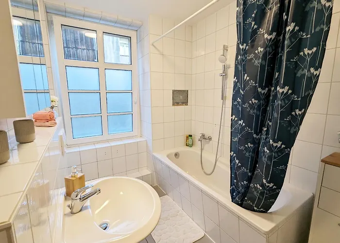 Hw2b - Urlaubsmagie - Wohlfuehlwohnung Mit Balkon, Pool, Sauna & Terrasse Appartement *