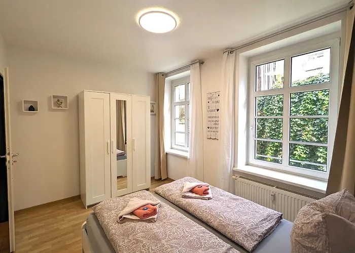 Hw2b - Urlaubsmagie - Wohlfuehlwohnung Mit Balkon, Pool, Sauna & Terrasse * Sebnitz