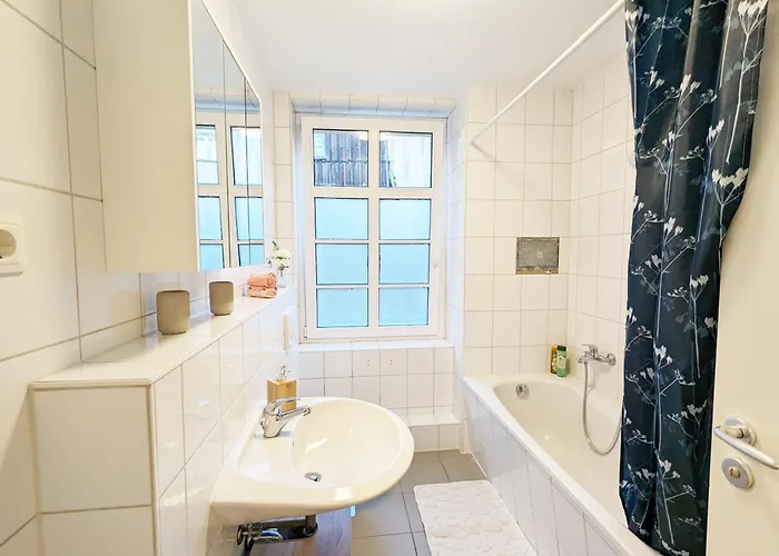 Hw2b - Urlaubsmagie - Wohlfuehlwohnung Mit Balkon, Pool, Sauna & Terrasse *